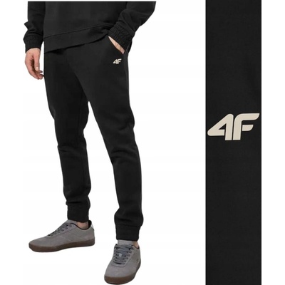 4F pánske tepláky čierne