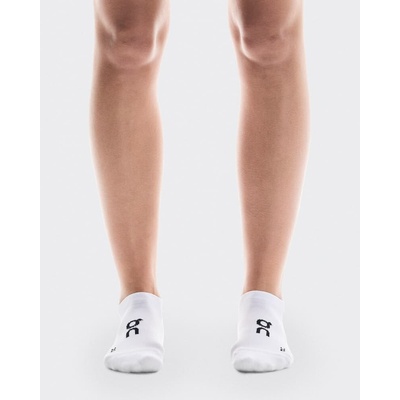 On Running Core Run Sock Low 2P biela
