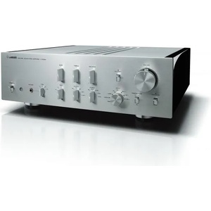 Yamaha C-5000 Усилватели
