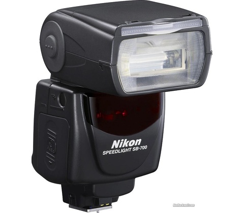Nikon SB-700