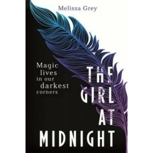 Girl at Midnight | Melissa Grey (2015)