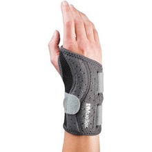 Mueller Adjust-To-fit Wrist Brace ortéza na zápěstí levá ruka