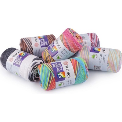 Pletací příze Twisted Macrame 250 g - 3 (917) červená