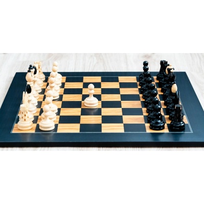 Šachová súprava Black & White Legacy