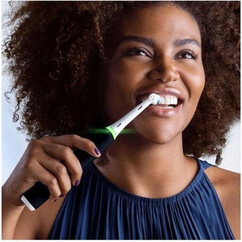 Image 1 of Oral-B iO series 3 matt black