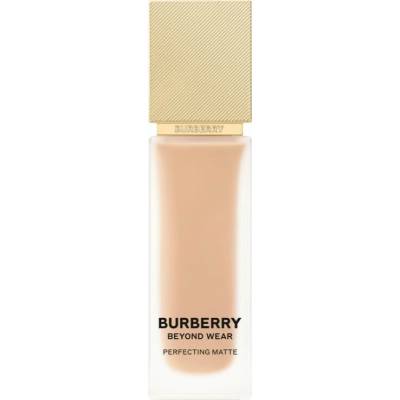 Burberry Beyond Wear Perfecting Matte Foundation tekutý make-up light neutral 040 30 ml