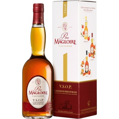 Pére Magloire Calvados Pays d'Auge VSOP 40% 0,7 l (kartón)