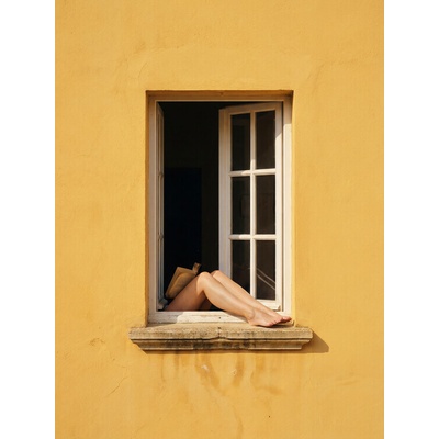 Plagát, Obraz - Relaxed Legs In Window, Andreas Magnusson, 30 × 40 cm