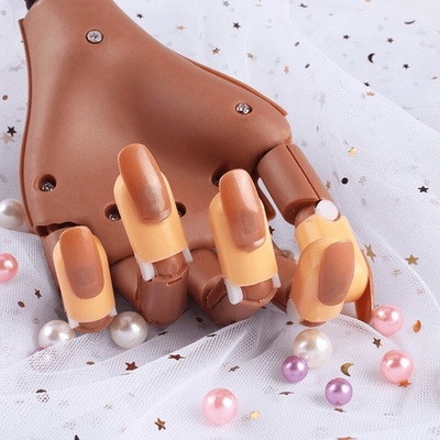 Deminas Profesionálna pohyblivá cvičná ruka na manikúru