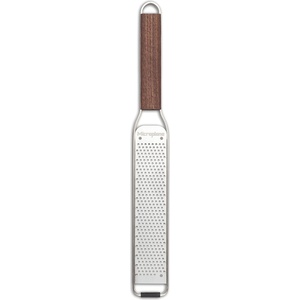 Microplane Професионално фино ренде Microplane Master с орехова дръжка (43320)