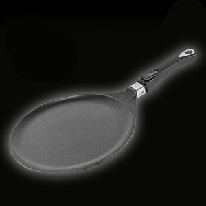 AMT 28 см тиган за палачинки с мобилна дръжка AMT Gastroguss (AMT128Z20B)