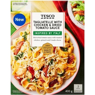 Tesco Varené cestoviny s omáčkou s polosušenými paradajkami, kuracími prsiami, špenátom 400 g