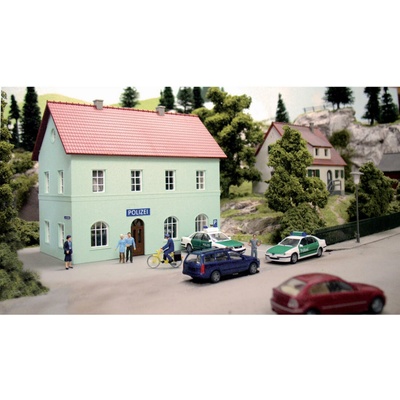 Piko Hobby Policejní stanice 61836