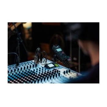 TASCAM DR-40X - Portable? ny digital recorder from US