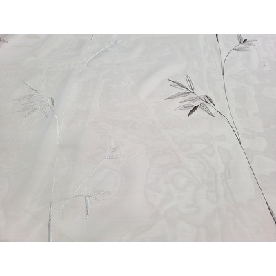 Luxusná vyšívaná záclona GERSTER 11757 biela 290 cm