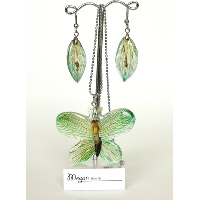 Meganflo Зелена пеперуда от алстромерия