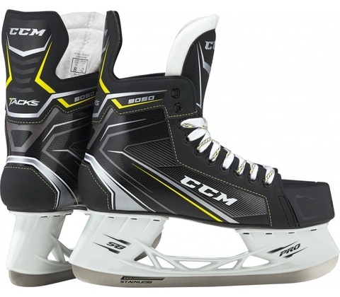 CCM Tacks 9050 Senior