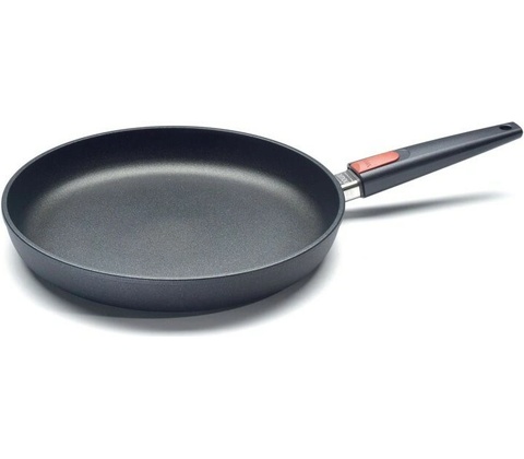 Woll Nowo Titanium Průměr: 32 cm