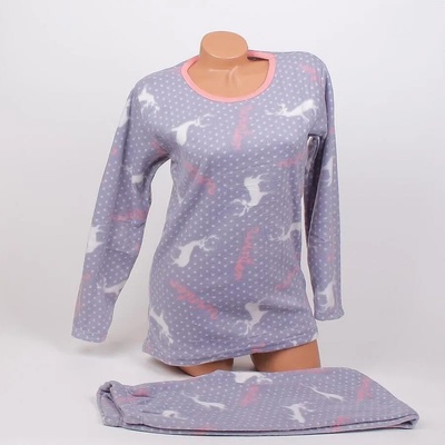 Поларена дамска пижама в сиво с коледни еленчета