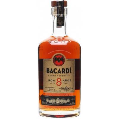 Bacardi 8y 1 l (holá láhev)