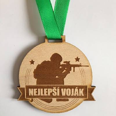 Dekorace z Česka Dřevěná medaile Nejlepší voják