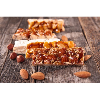 FitStream Mandle a arašidy v karameli so sezamom 220 g