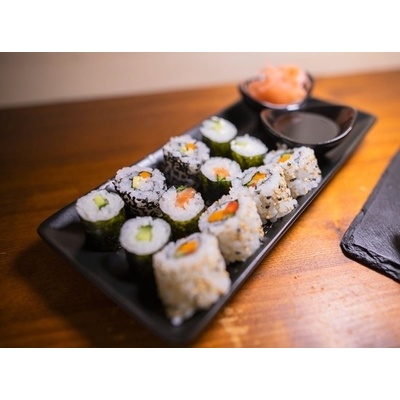 TEENAGE Kurzy vaření Ola Kala – tajemství japonského sushi