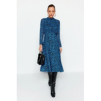 Trendyol Tkané šaty Trendyol Blue Midi Leopard vzor modrá 8683048974605