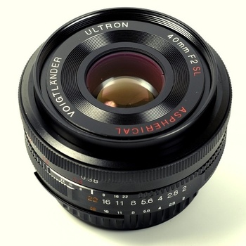 Voigtländer 40mm f/2 MF Ultron SL II Aspherical Nikon AI-S