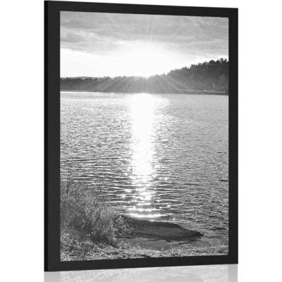 Plakát západ slunce nad jezerem v černobílém provedení - 30x45 silver