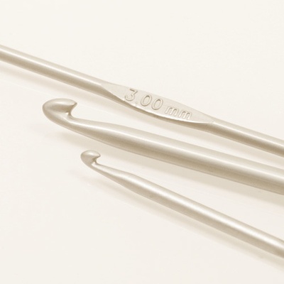 Háček DROPS Basic 2 - 5 mm Velikost: 4,5 mm