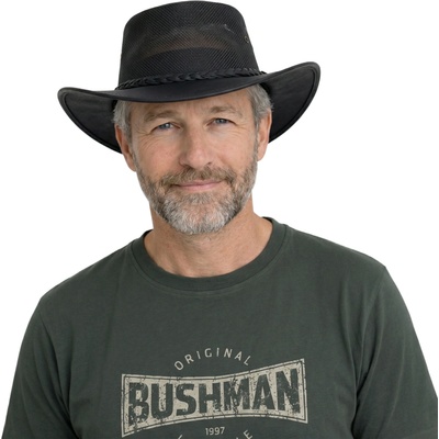 Barmah Bushie Fullgrain Cooler černý