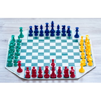 Shakhmaten magazin Шах за четирима