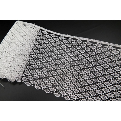 Vzdušná krajka - bílá - šířka 15 cm – Zbozi.Blesk.cz