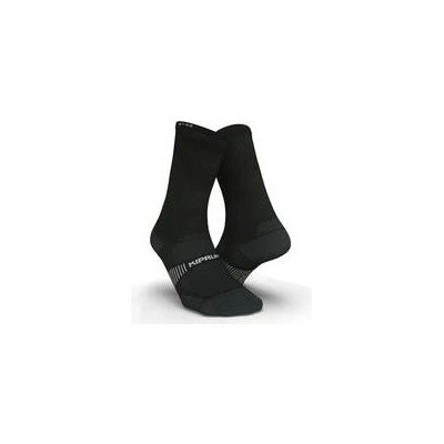 Kiprun Bežecké ponožky Run900 tenké po lýtka ekologicky navrhnuté čierne