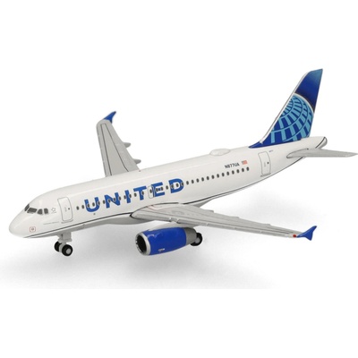 United Airlines Airbus A319 N877UA