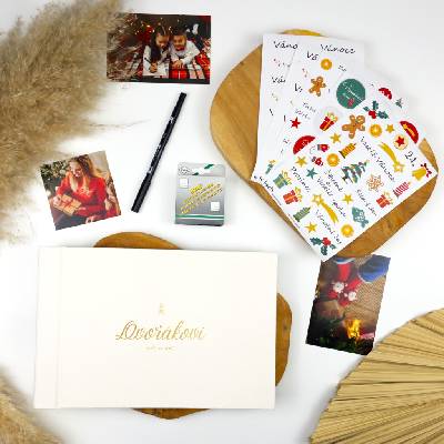 Lovelu Vánoční fotoalbum se jménem - Naše Vánoce – set se samolepkami, fixem a fotopodlepkami