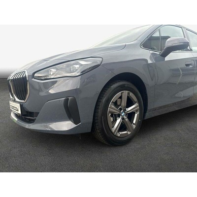 BMW 220i Active Tourer 115 kW