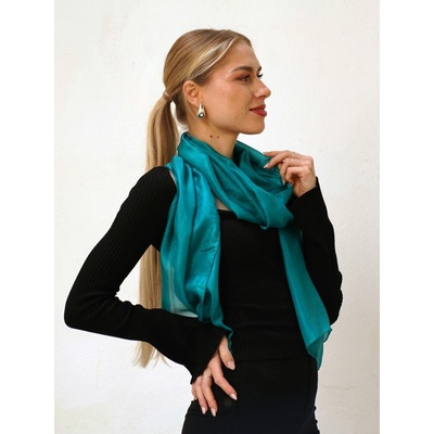 Hedvábná šála smaragdově zelená