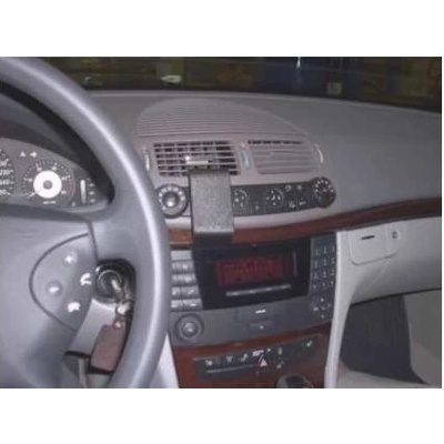 Brodit ProClip montážna konzola na palubnú dosku pre Mercedes Benz E-Class, Coupé 02-09, 853075