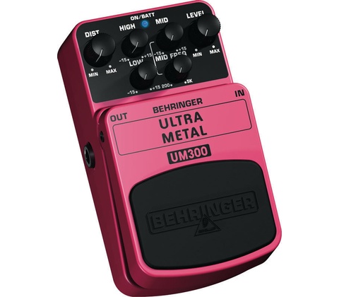 Behringer UM300