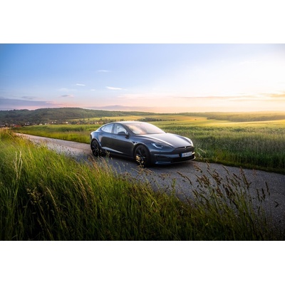 Tesla S Plaid - back to the future! (Ostrava)