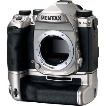 Pentax K-1 II + D-FA 70-200mm