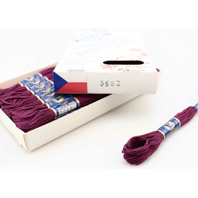 Niťárna Vyšívací příze Mouline 3582 - fancy deep