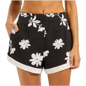Seafolly Дамски къси панталони Seafolly Mayflower Tailored Short Shorts - Black (112-4376-0112)