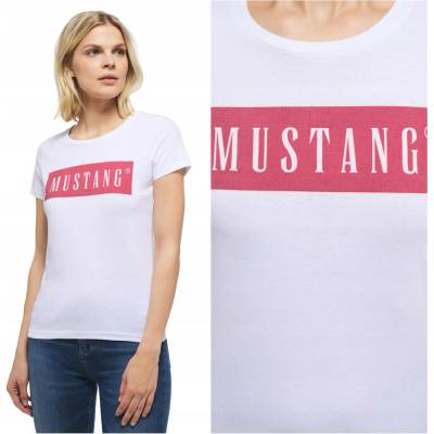 s okrúhlym výstrihom Mustang