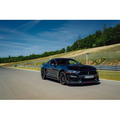 Jízda ve Ford Mustang GT 5.0 V8 na velkém závodním Masarykově okruhu Brno