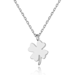 Silenti Jewelry Сребърно колие "Детелина