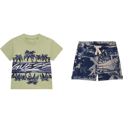 Guess Комплект за бебе момче със зелена тениска с палми и тъмно сини къси спортни панталони Guess