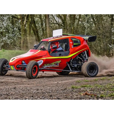 Adrenalinová jízda v buggy na závodním okruhu